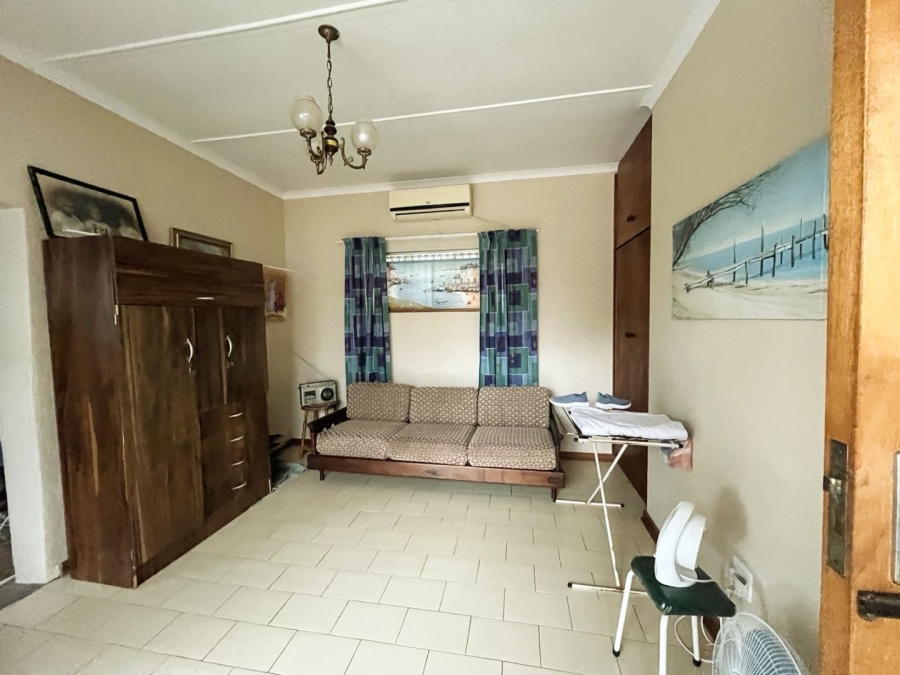 5 Bedroom Property for Sale in Vanes Estate Eastern Cape